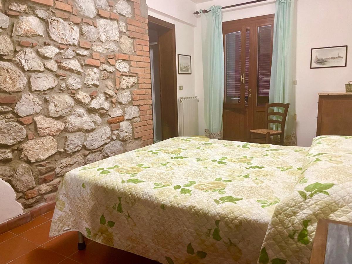 Podere Oslavia Az.Agr.Bio Giannini 알베레세 외부 사진