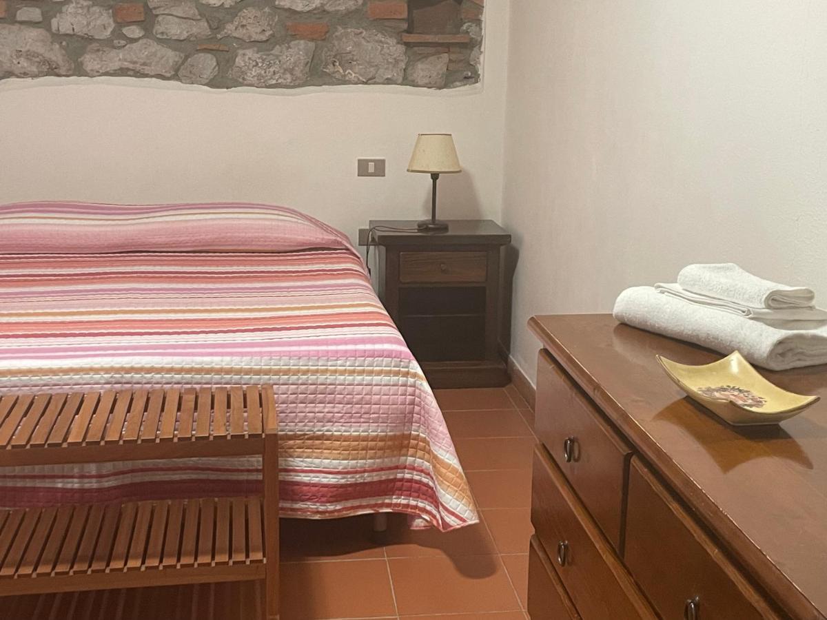 Podere Oslavia Az.Agr.Bio Giannini 알베레세 외부 사진